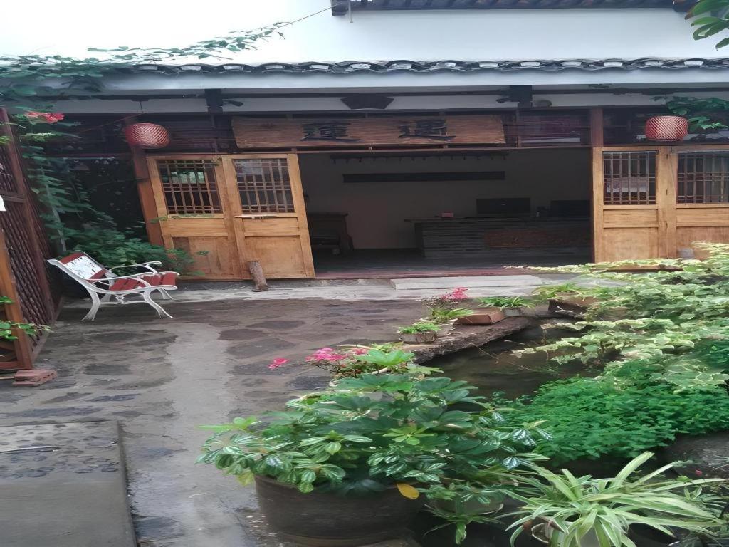 Guilin Lotus Hotel Exterior photo