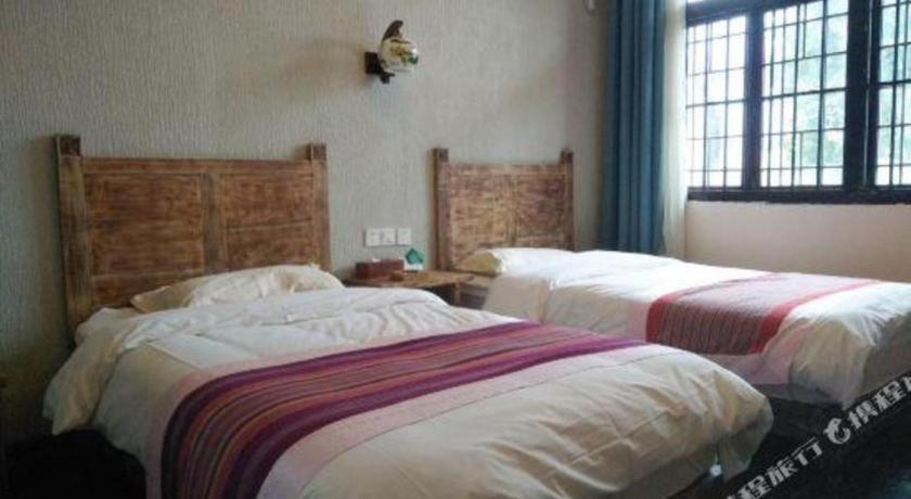 Guilin Lotus Hotel Exterior photo